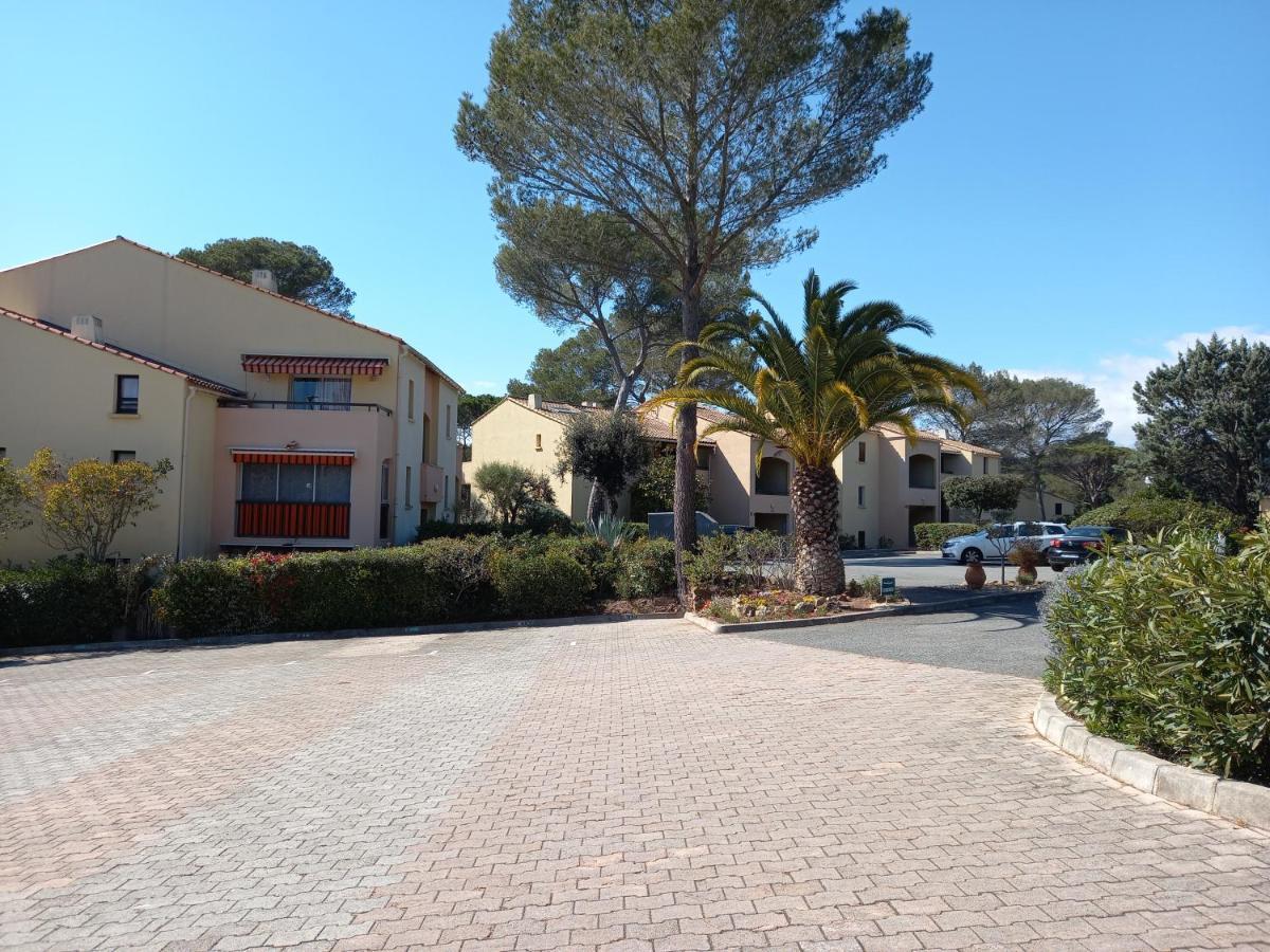 Les Hauts Du Golf Rez De Jardin Piscine Tennis Saint-Raphaël Exteriér fotografie